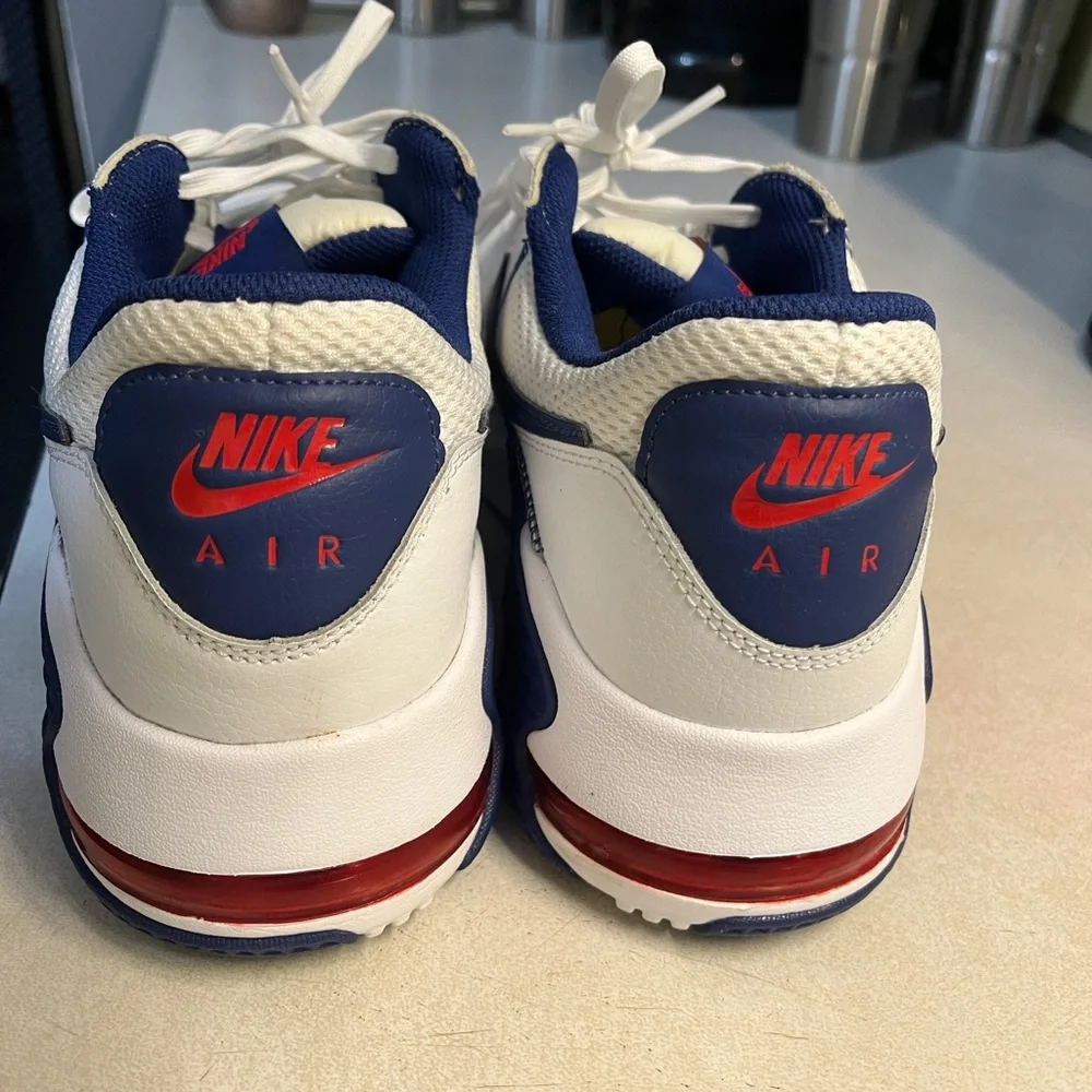 Nike Air Max White and Navy Sneakers - Picture 5 of 6